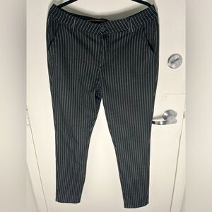 men’s black and white striped pants